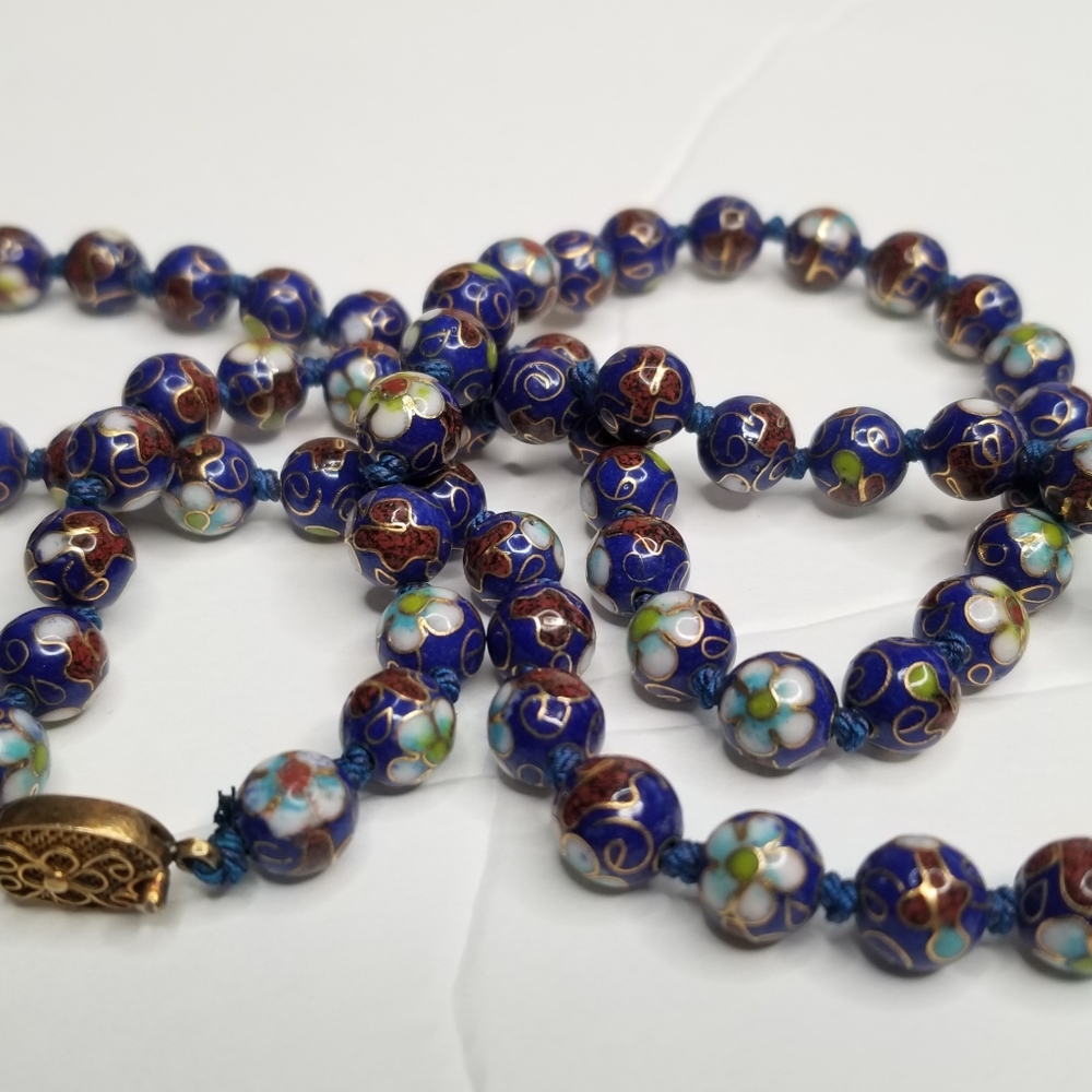 VINTAGE CHINESE ASIAN FLORAL ENAMEL PORCELAIN CLOISONNÉ BEADS NECKLACE